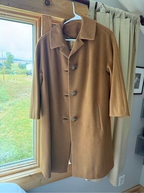 Vintage Bullock’s Wilshire 100% Camel Hair Coat | 1950s–60s